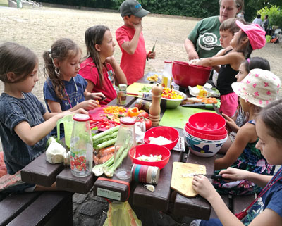 Workshops - Outdoor Skiller: Outdoor-Küche